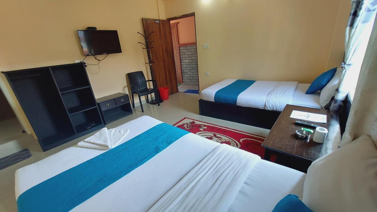 Golden Lake Pokhara Exterior photo