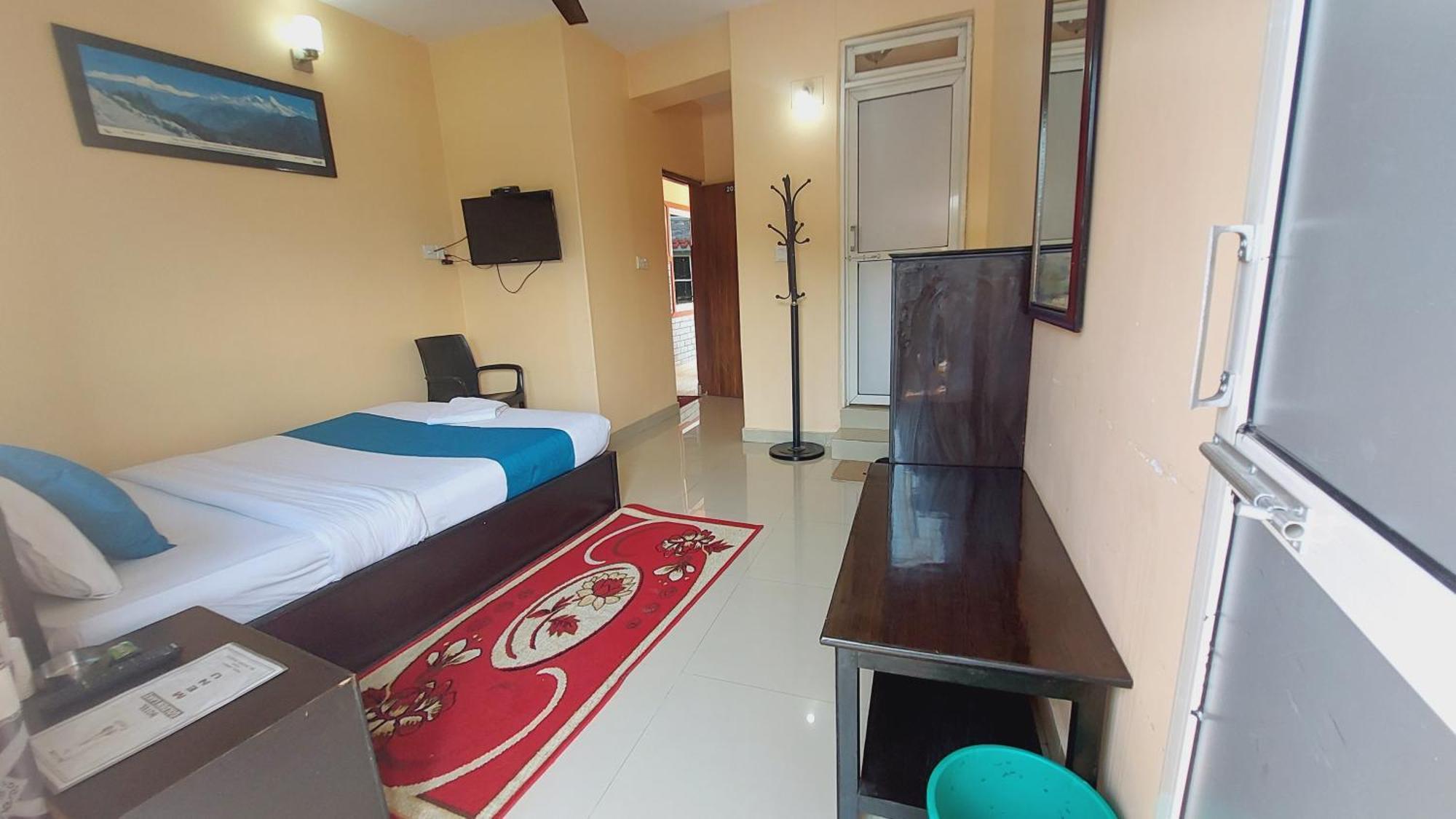 Golden Lake Pokhara Exterior photo