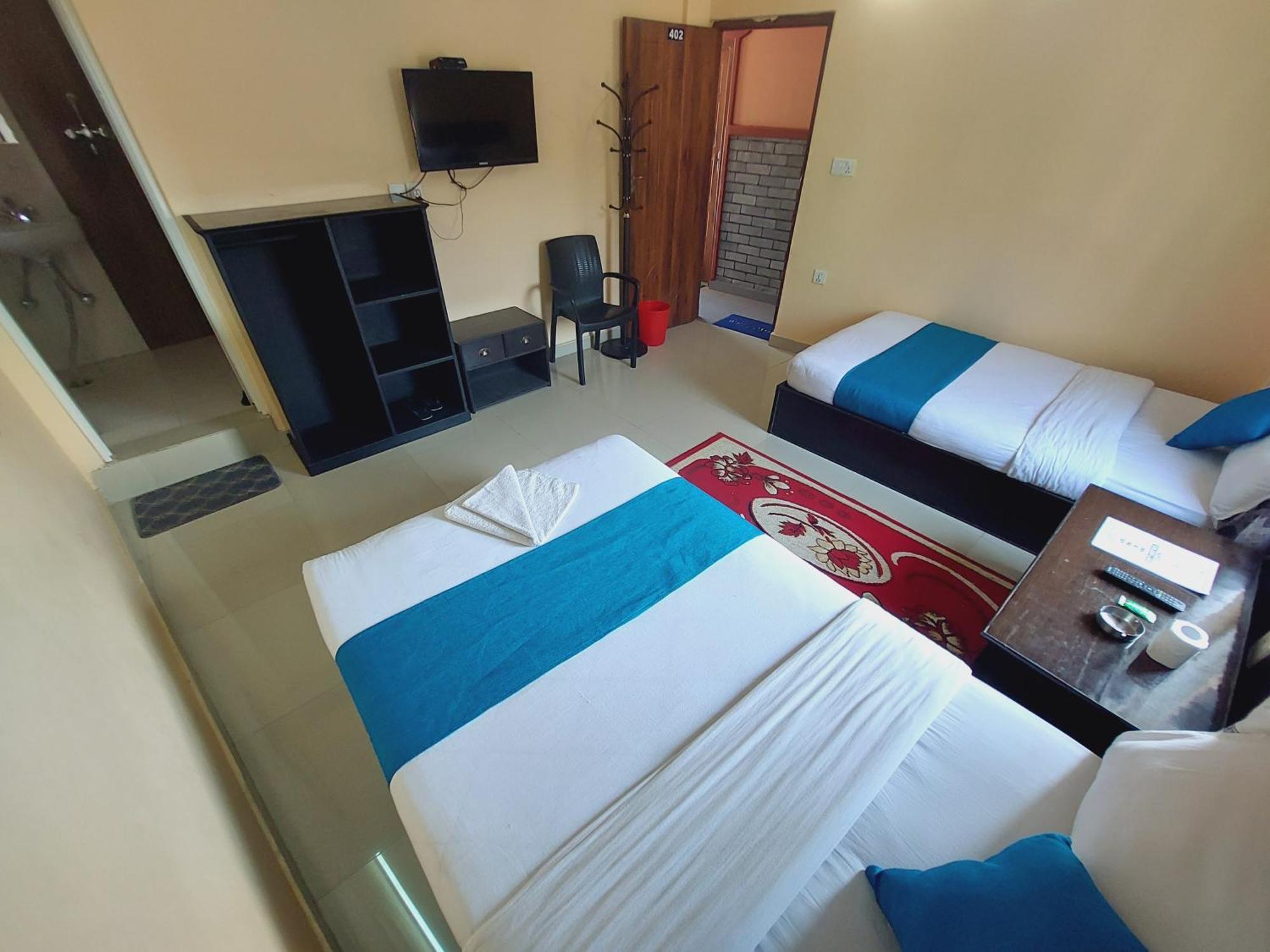 Golden Lake Pokhara Exterior photo